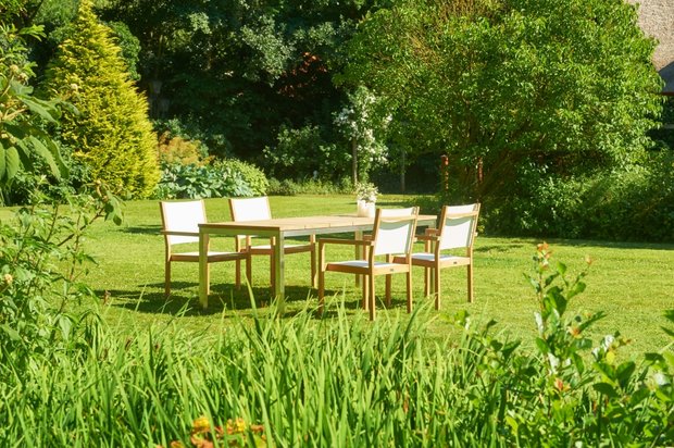 Traditional Teak KATE stacking chair / Stapelstuhl (weiß)