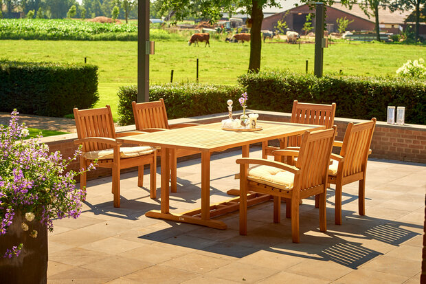 Traditional Teak SORAYA Tisch 200 x 100 cm